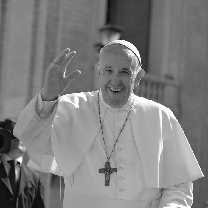 pope-5678517_1280